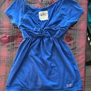 Hollister Girls Vibrant Blue top